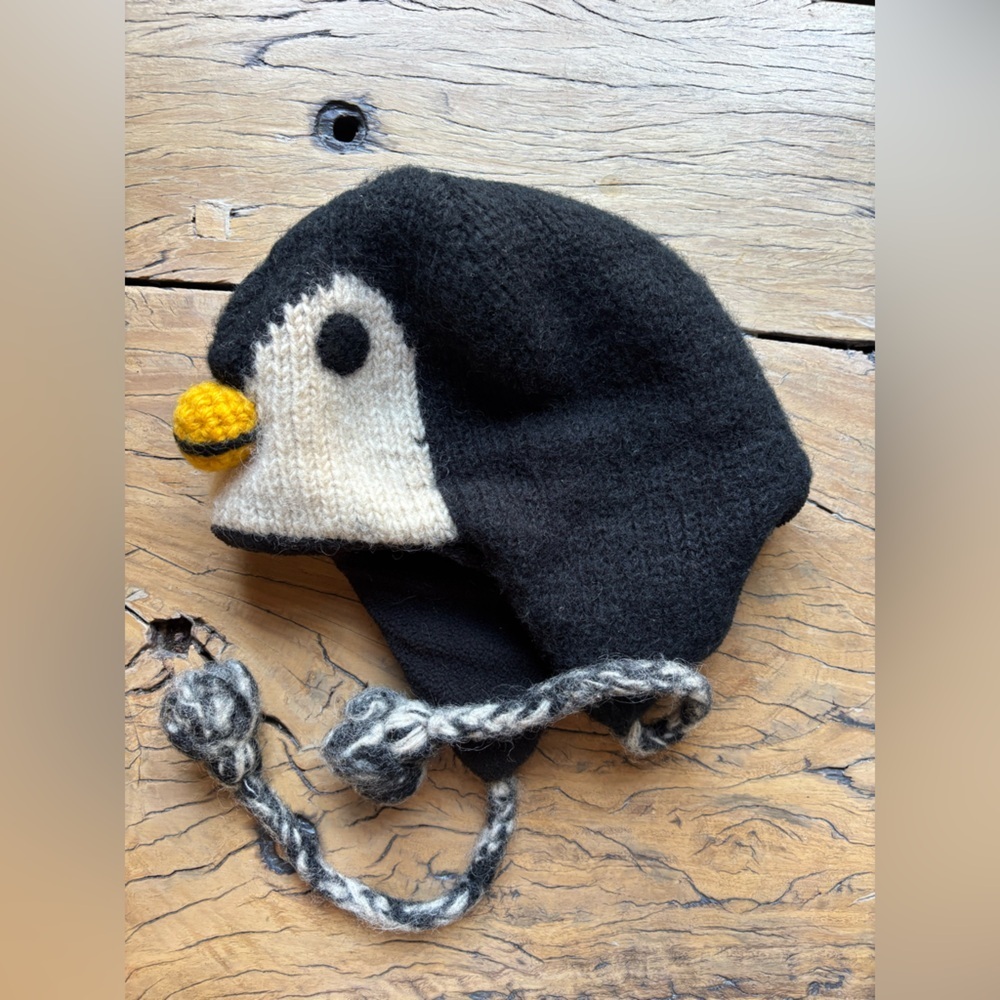 Wool Penguin Hat Fleece Lined Made In Nepal Chunky Knit - Picture 2 of 7